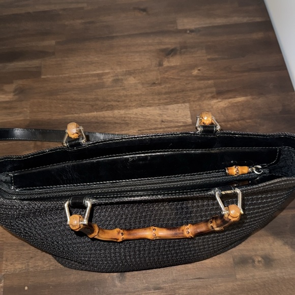 Gucci purse with bamboo handles - Picture 5 of 5